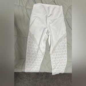 Aerie 3/4 length white leggings